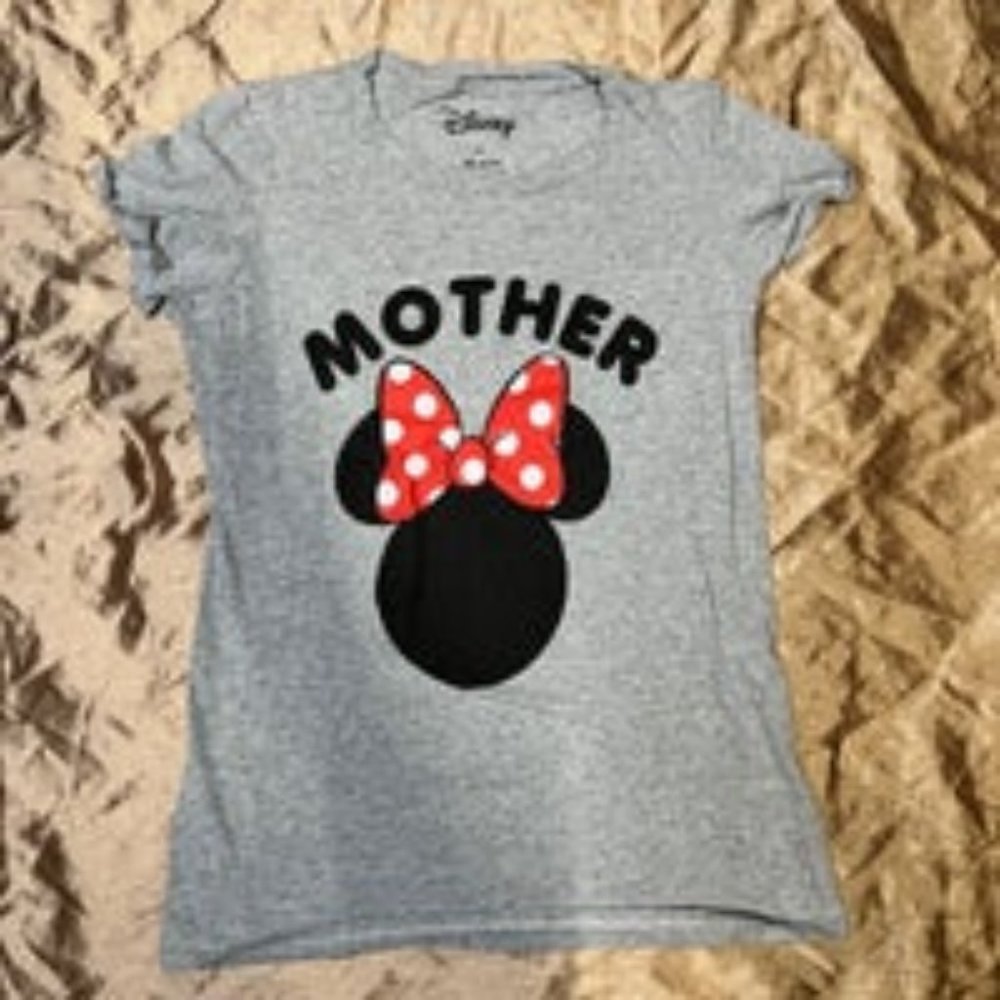 Disney Minnie Mouse MOTHER grey t-shirt blouse women size Medium graphic print t
